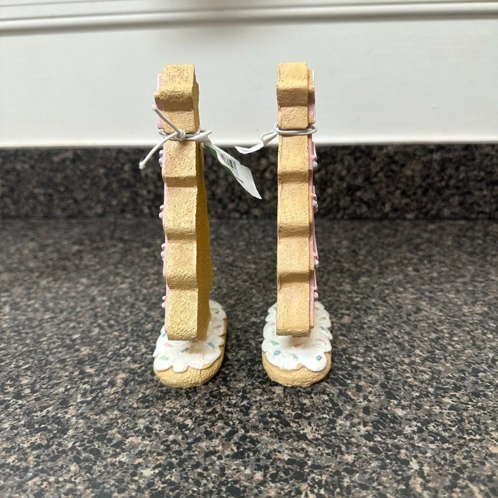 N/A two resin 6”h